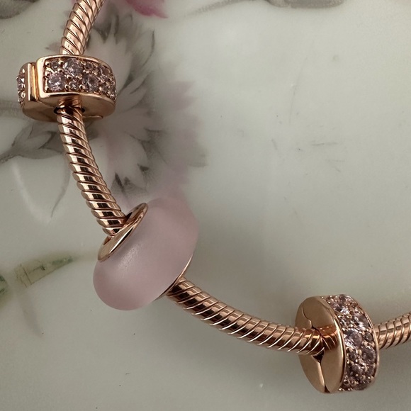 Pandora Moments Sparkling Crown O Snake Chain Bracelet Rose Gold Set - Picture 6 of 8